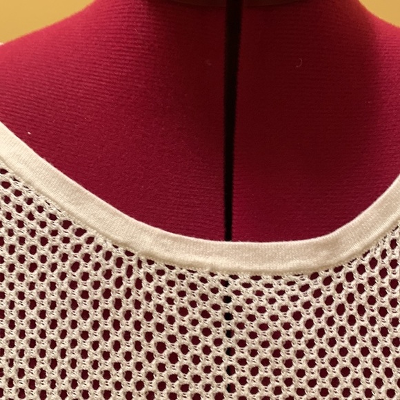 Gilbert Long Sleeve Mesh Top - Picture 3 of 11